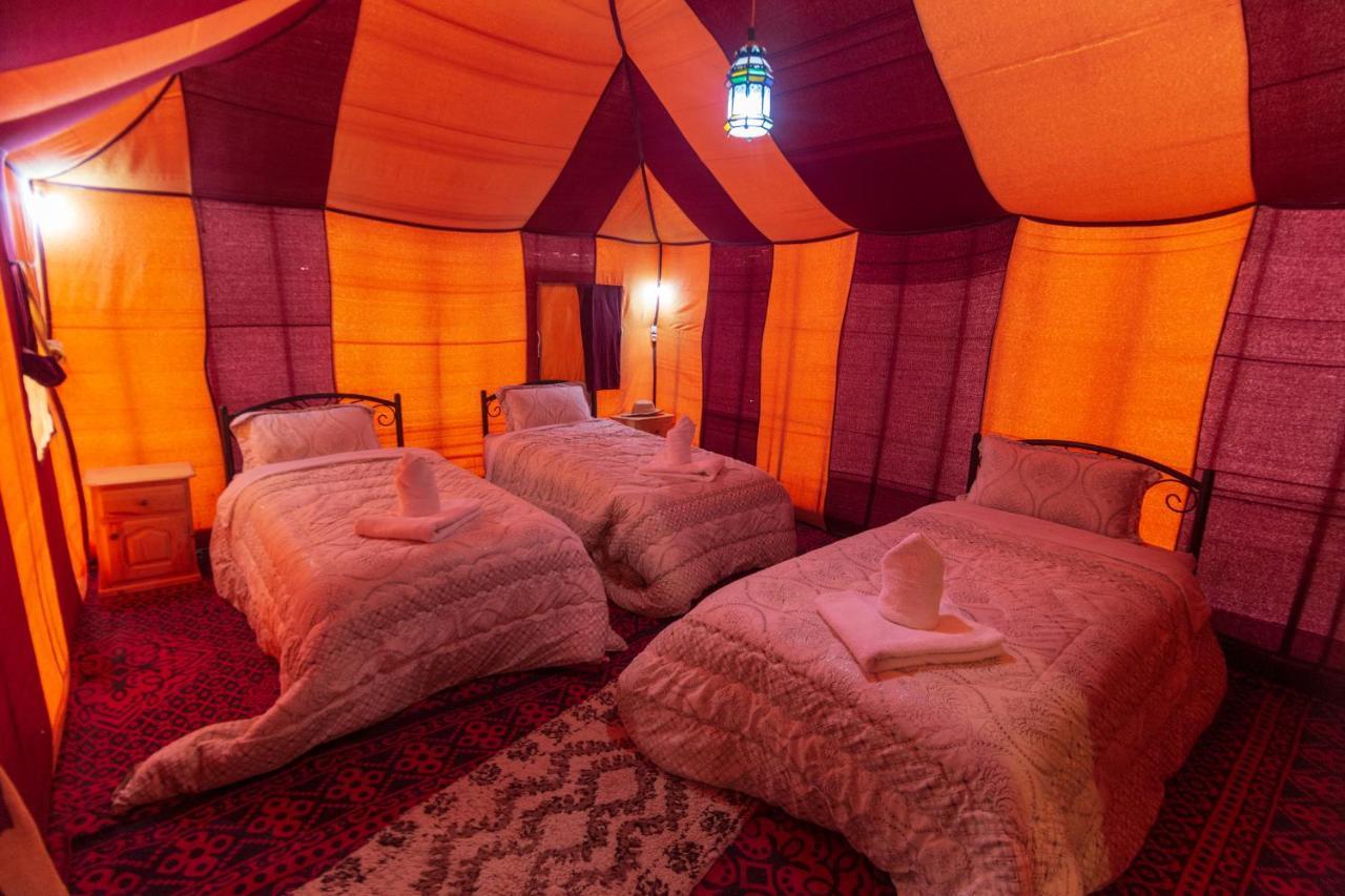 Hotel Merzouga Traditional Tents With Heating Exterior foto